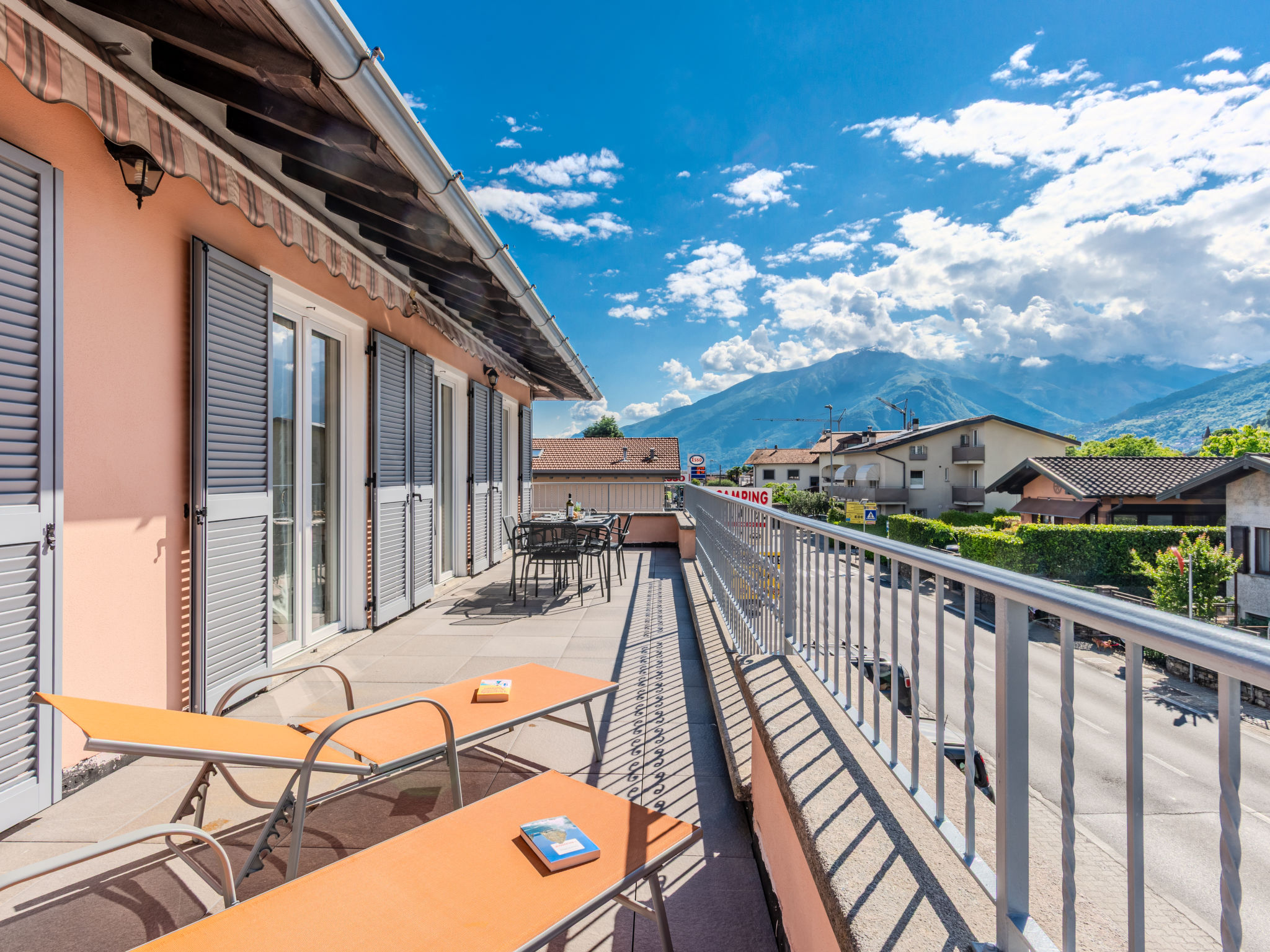 Domaso central apartment-Dehors