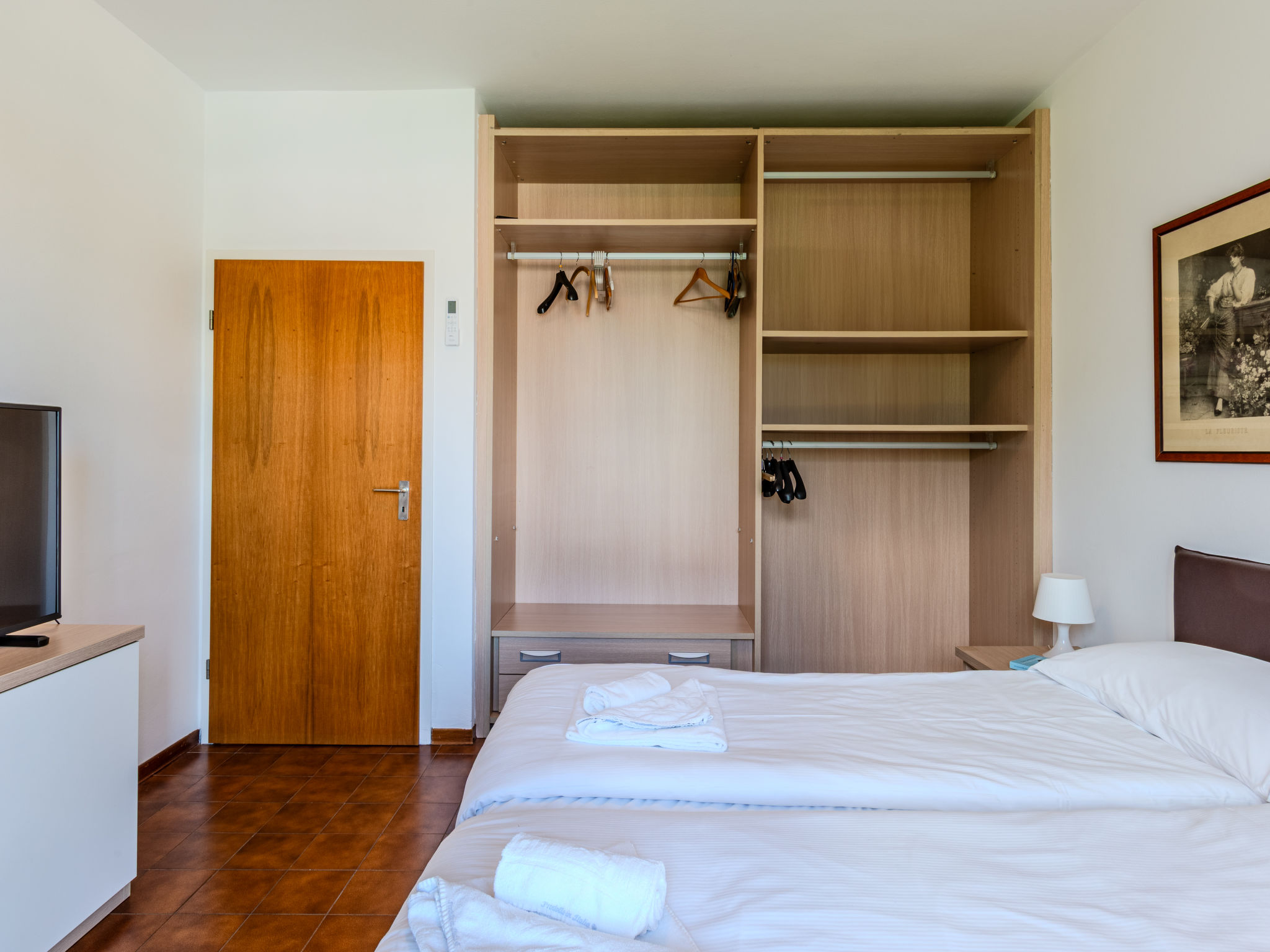 Domaso central apartment-Dedans