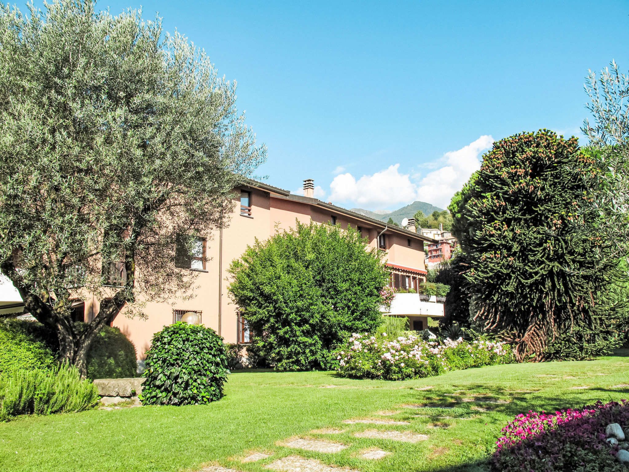 Anna Apartment in Domaso