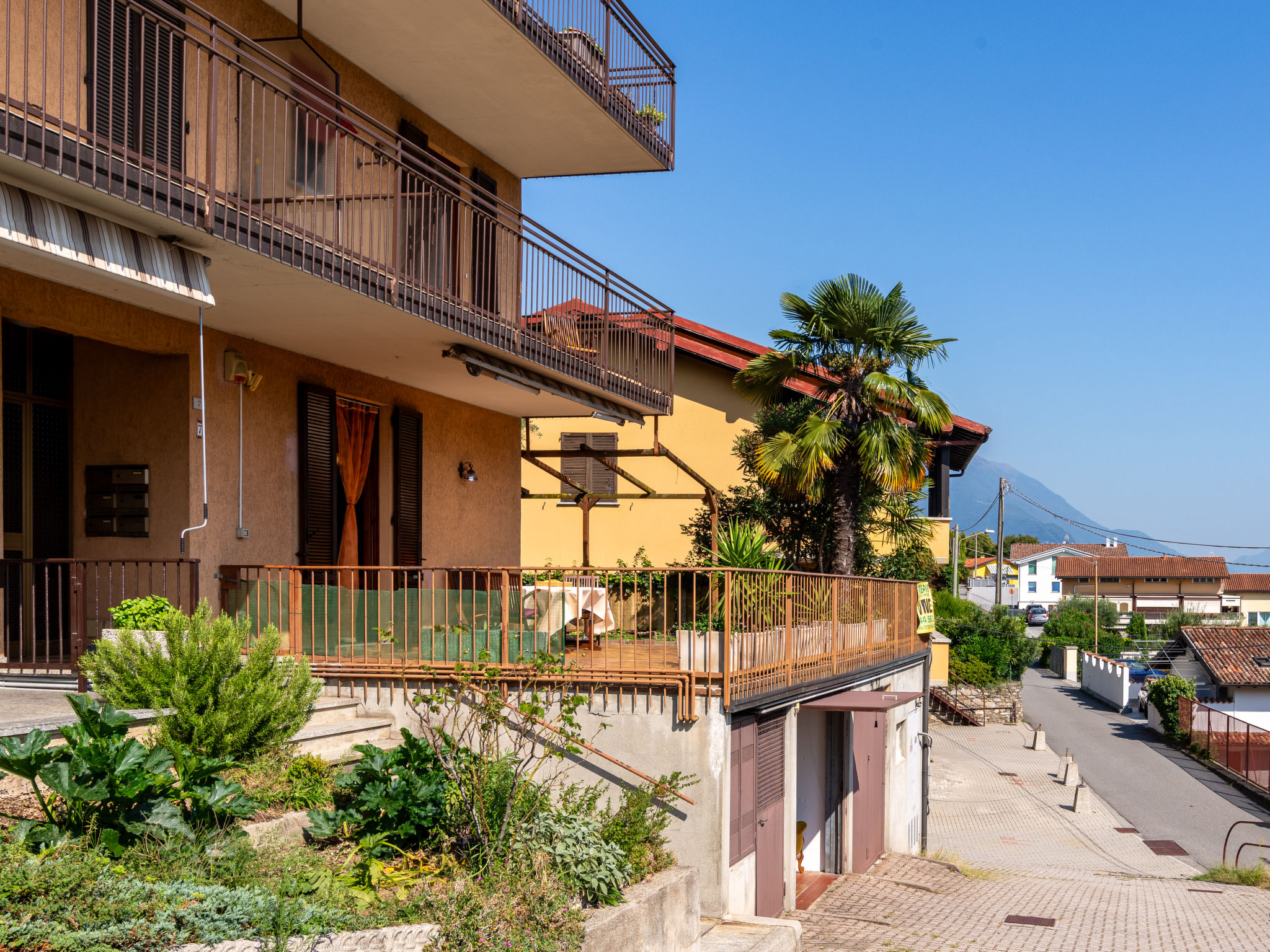 Dada Apartment in Domaso