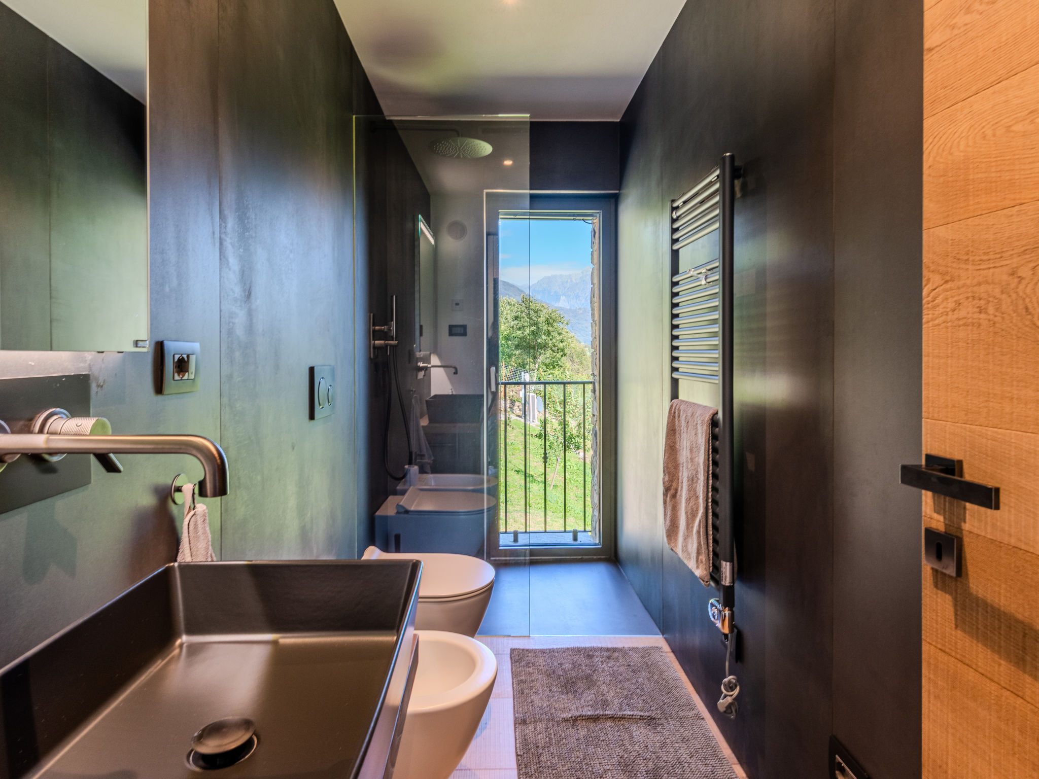 Woodhouse Domaso-Inside