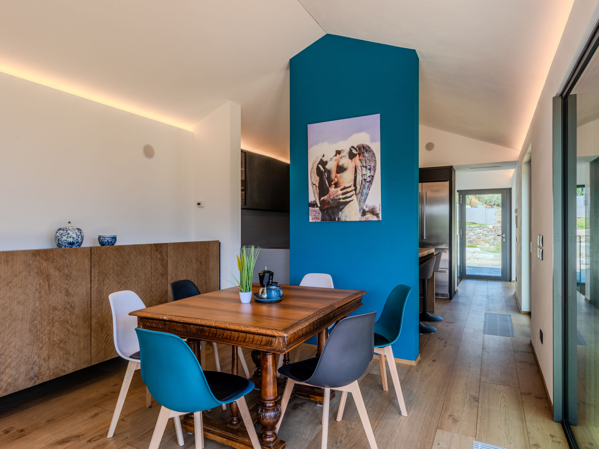 Woodhouse Domaso-Inside