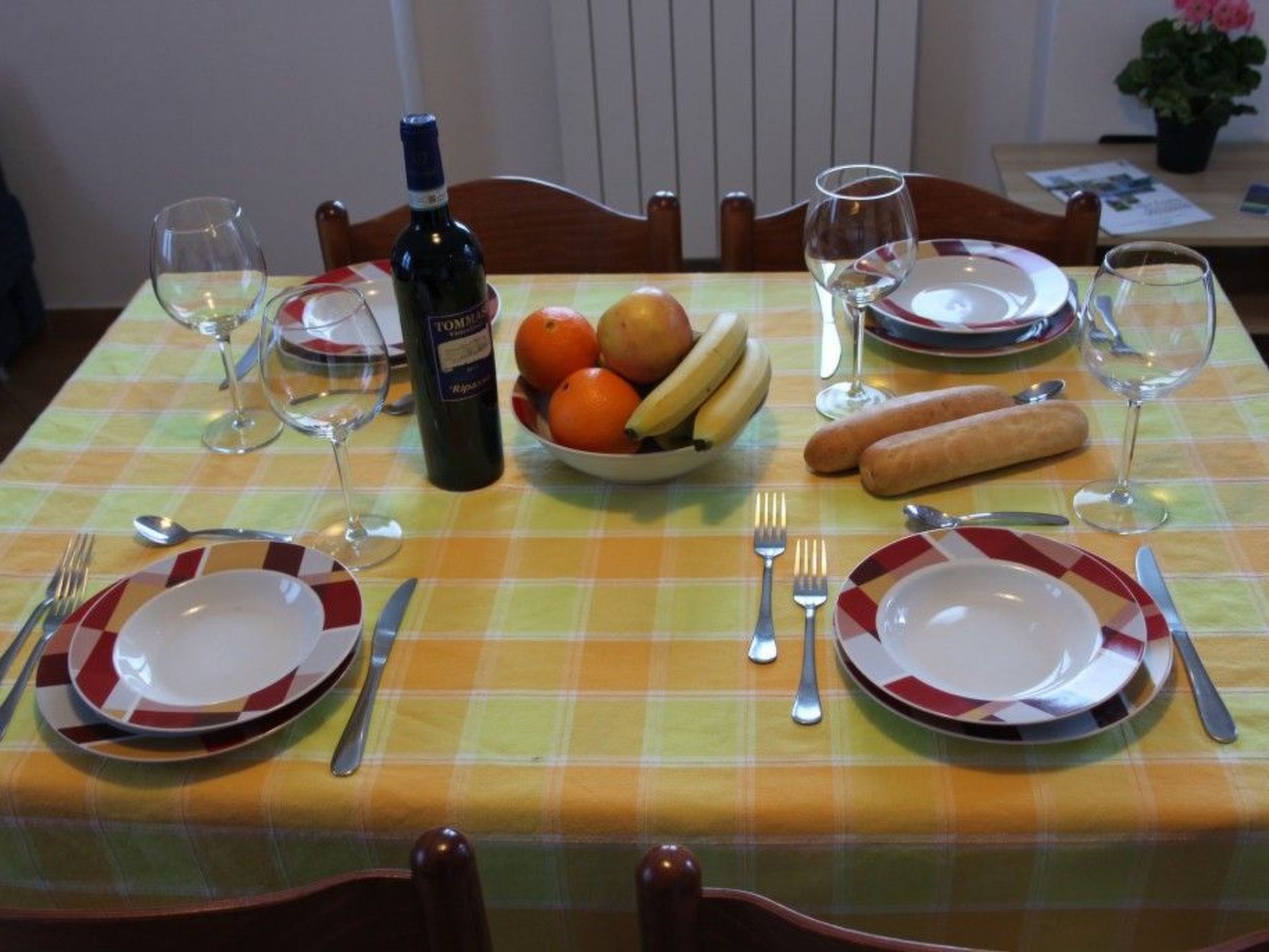 Angenehme Wohnung mit Garten und Pool-Binnen