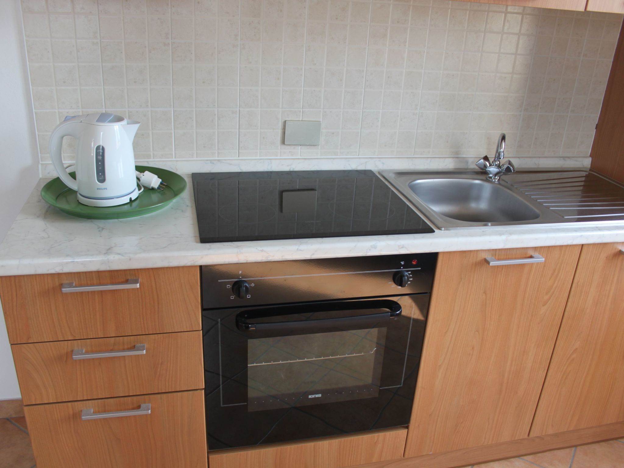 Angenehme Wohnung mit Garten und Pool-Binnen