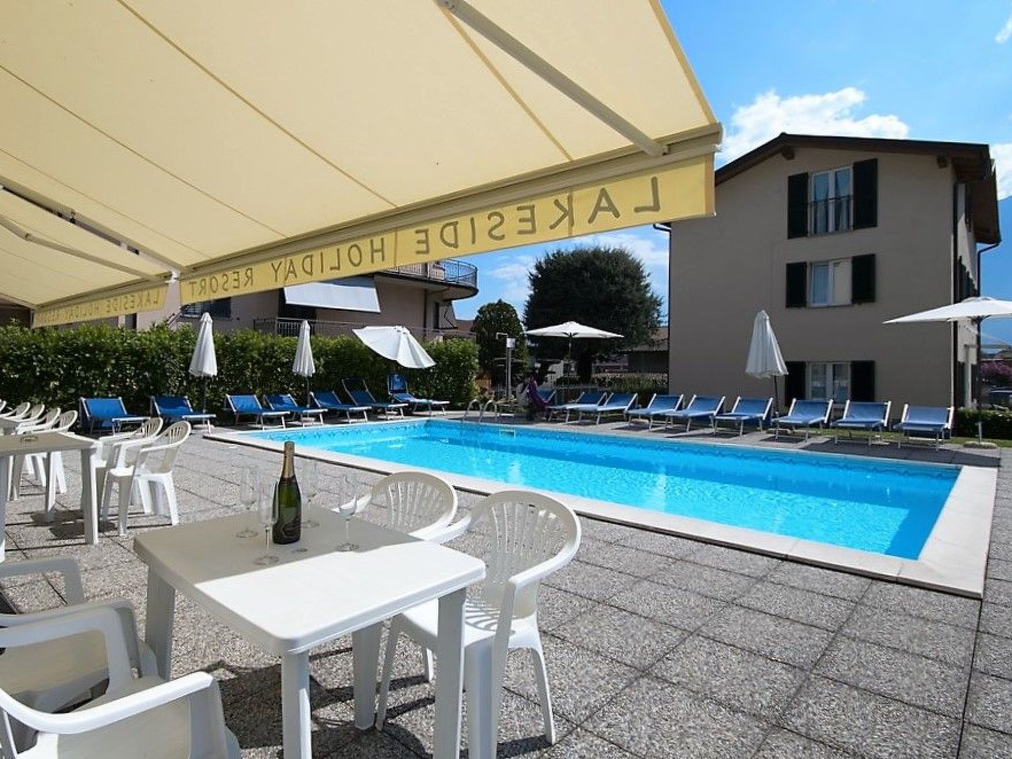 Photo of Angenehme Wohnung mit Garten und Pool