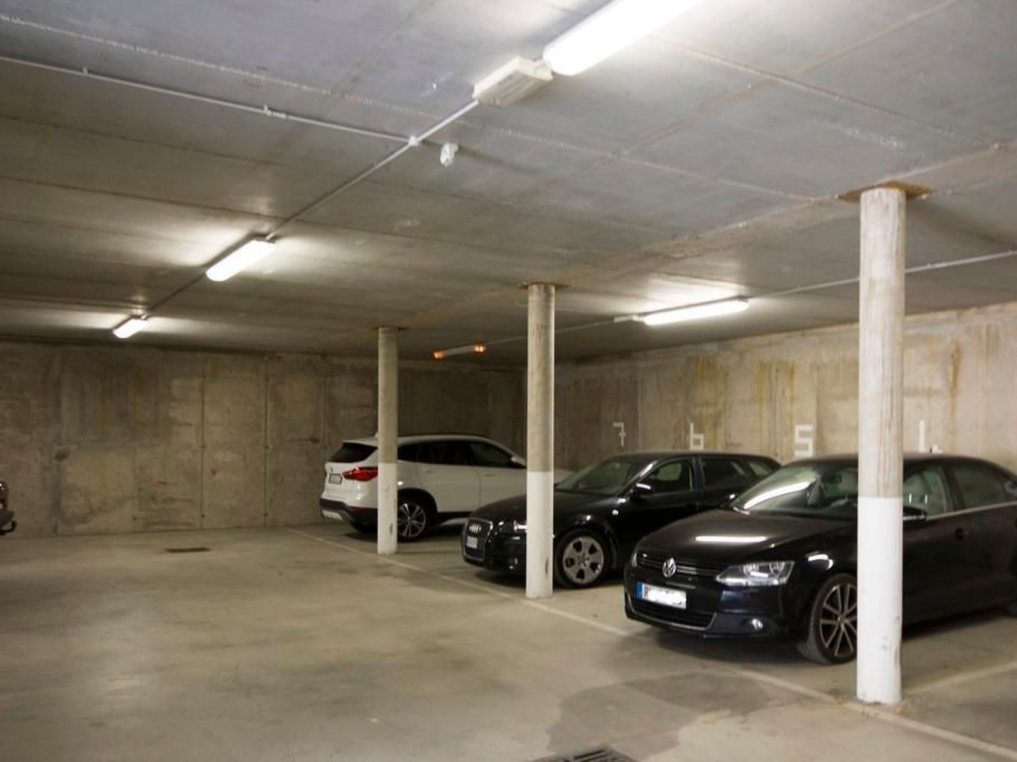 Wohnung in Domaso mit privatem Parkplatz-Dedans