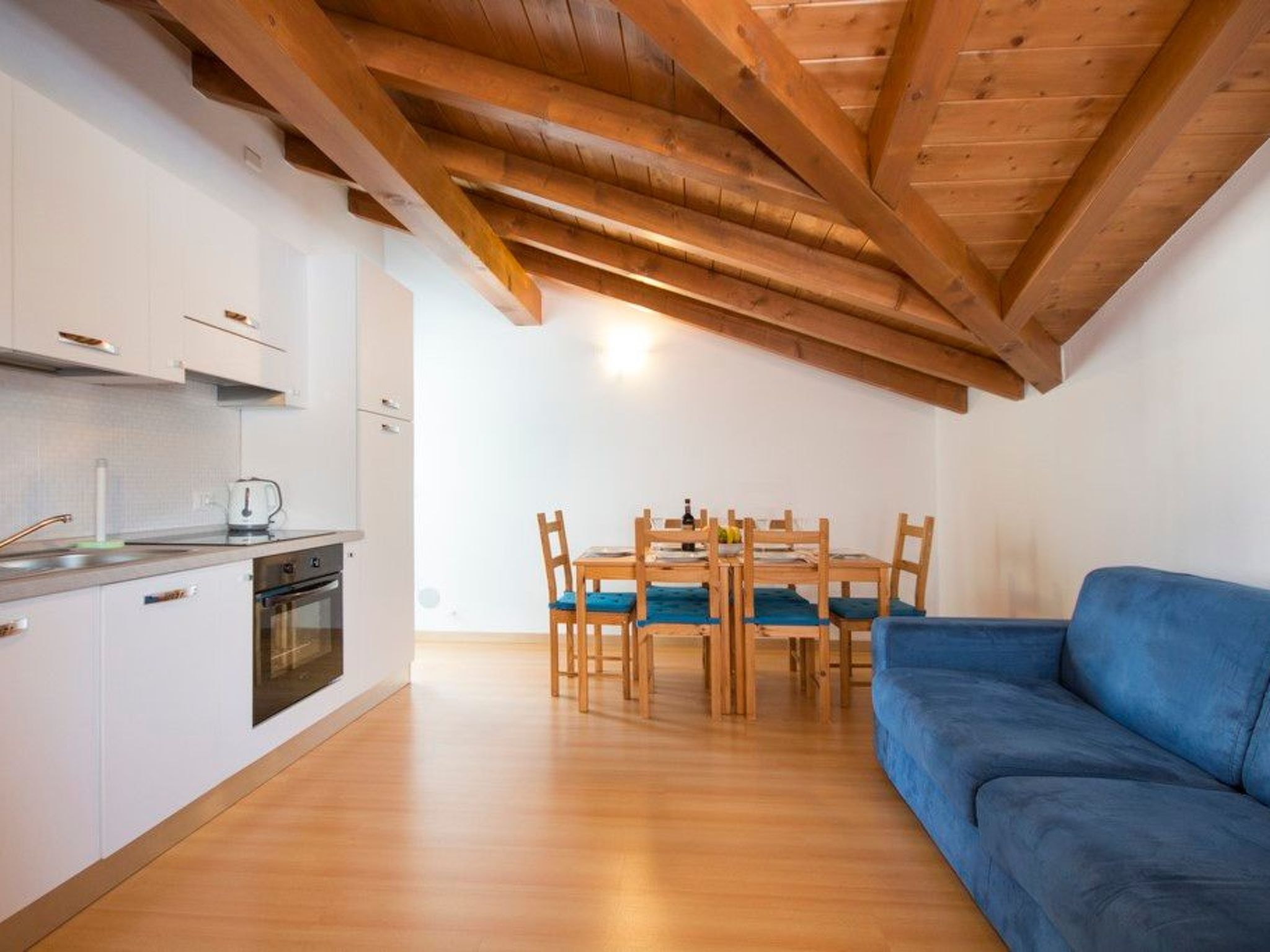 Photo of Dachgeschosswohnung am See für 6 Personen