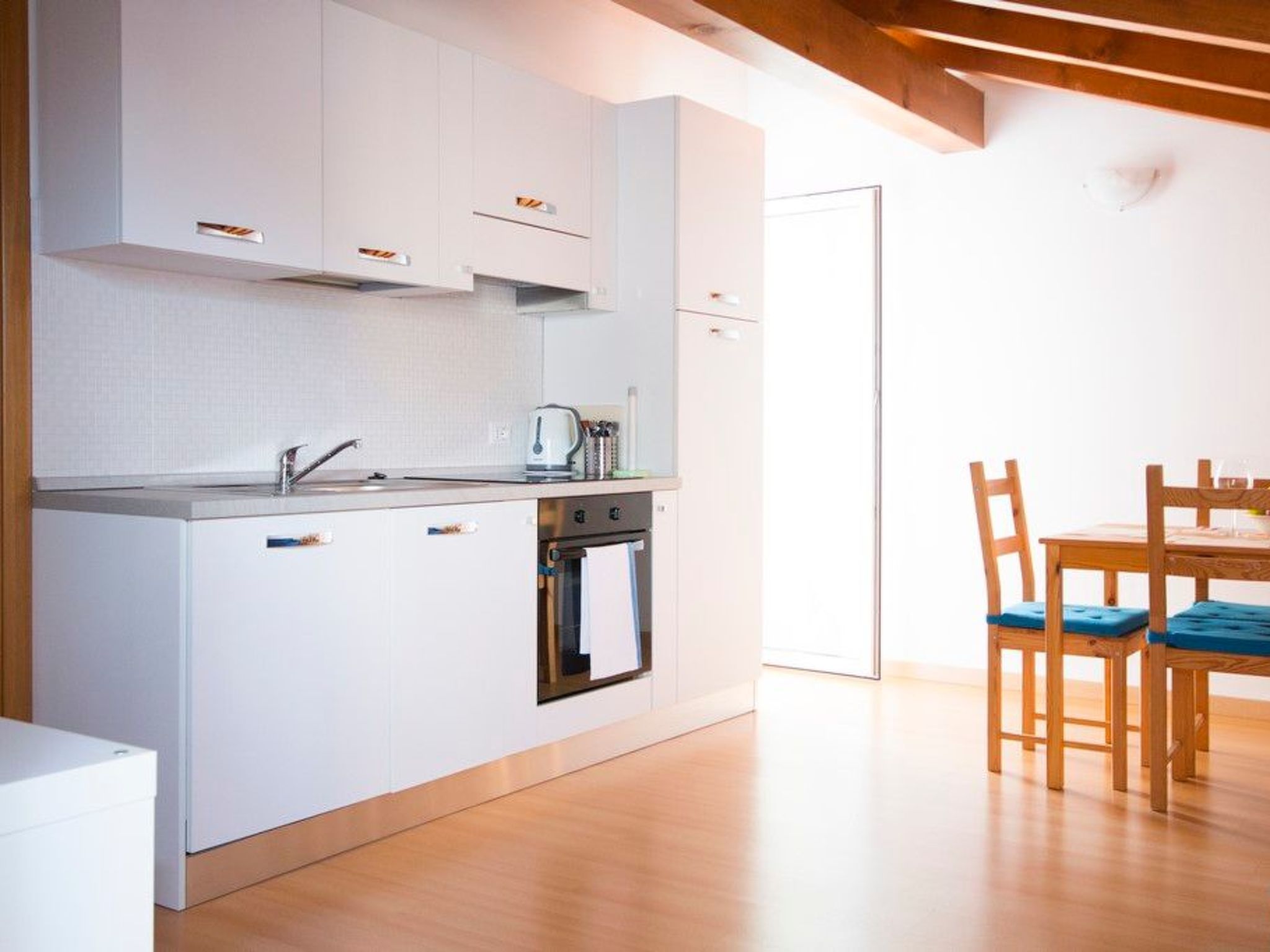 Photo of Dachgeschosswohnung am See für 6 Personen