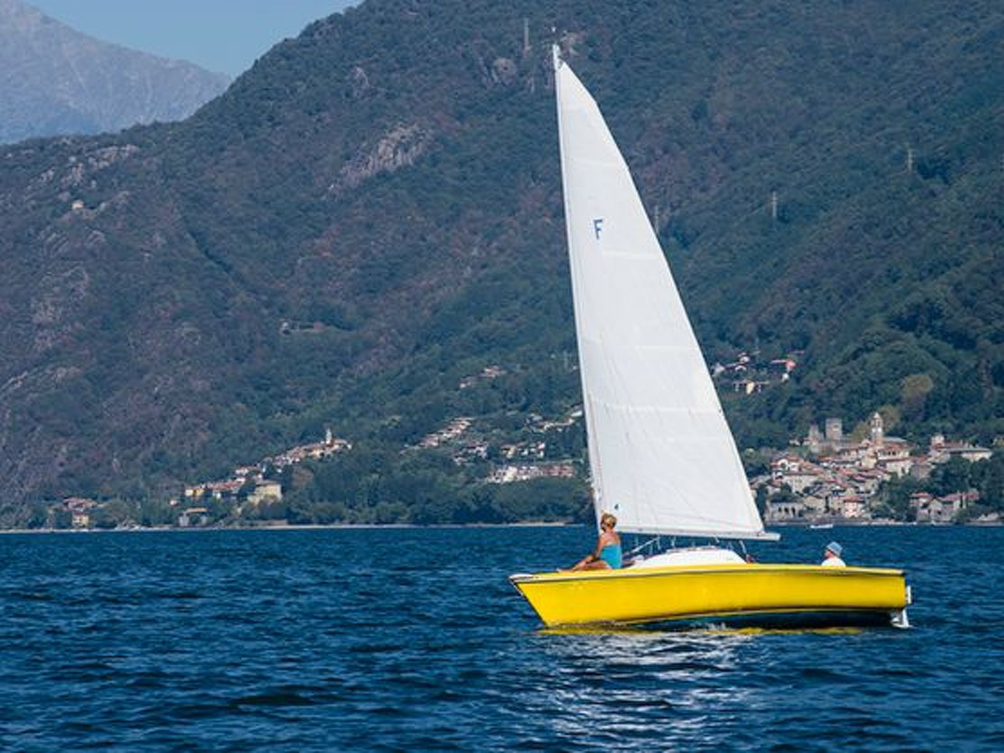 Photo of Dachgeschosswohnung am See für 6 Personen