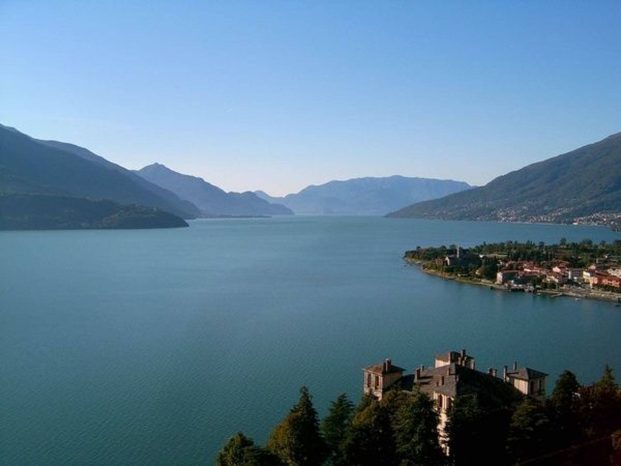 Photo of Dachgeschosswohnung am See für 6 Personen