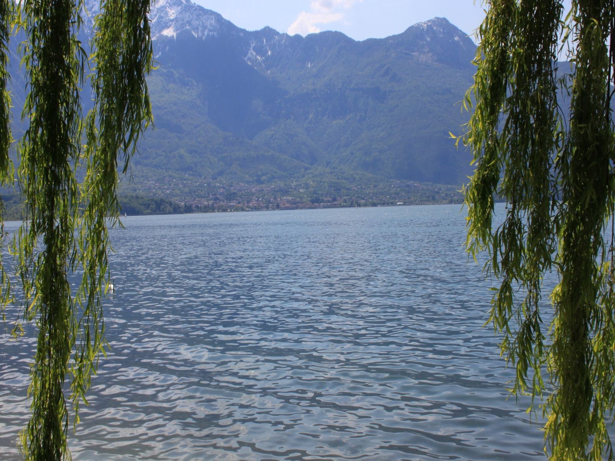 Photo of Dachgeschosswohnung am See für 6 Personen