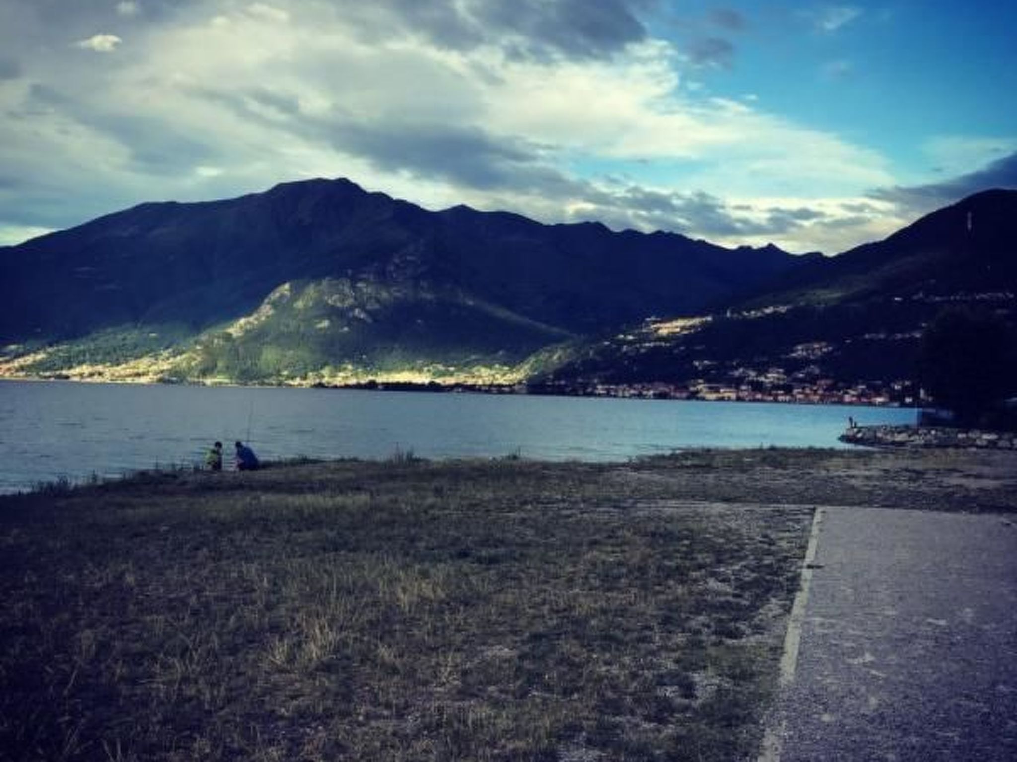 Zwei-Zimmer-Wohnung mit Parkplatz in der Nähe des Strandes-Dedans