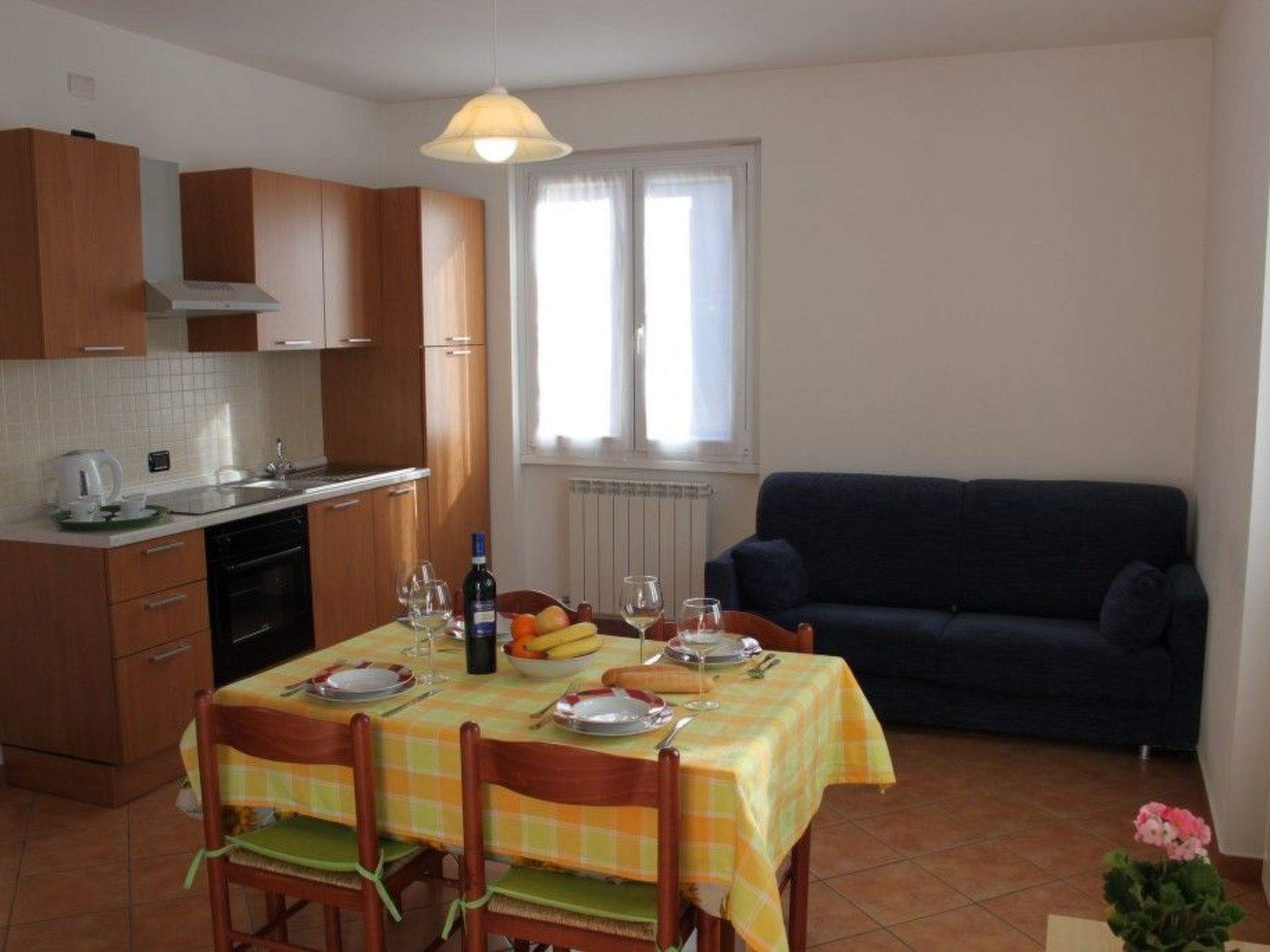 Wohnung in Domaso mit privatem Parkplatz-Binnen