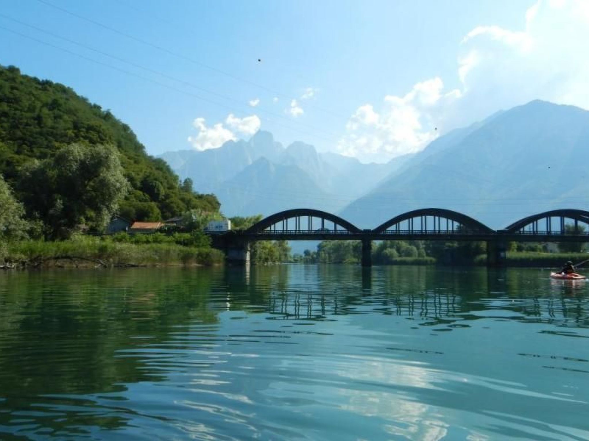 Photo of Domaso Surfview - schönes Ferienhaus