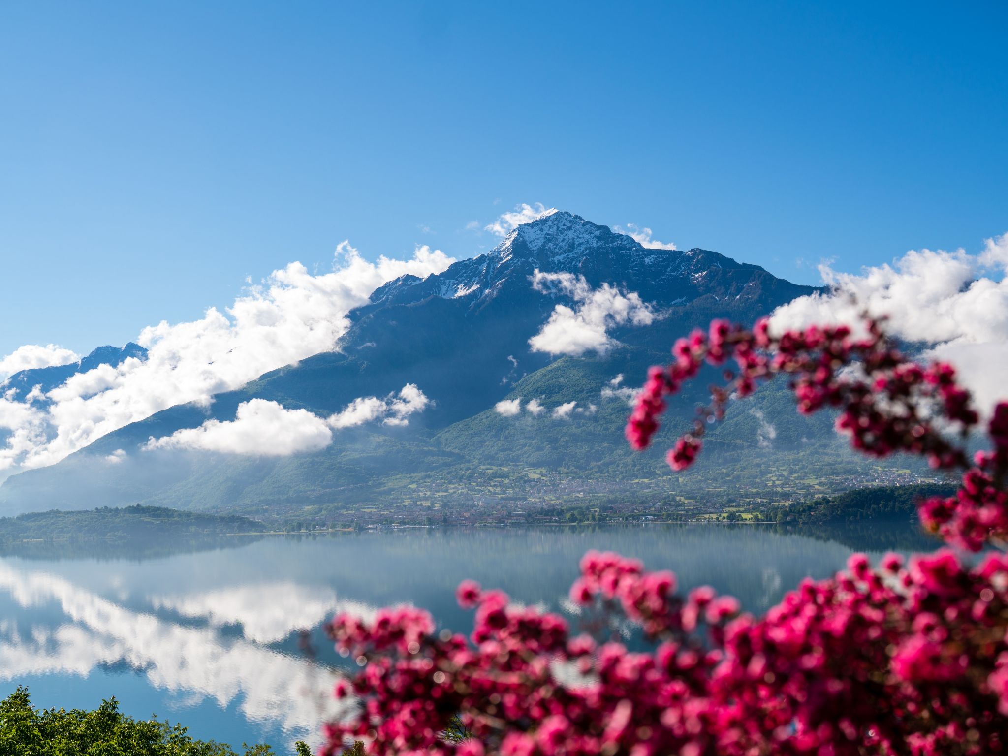 Wohnung mit Privatparkplatz und schöner Aussicht-Dehors