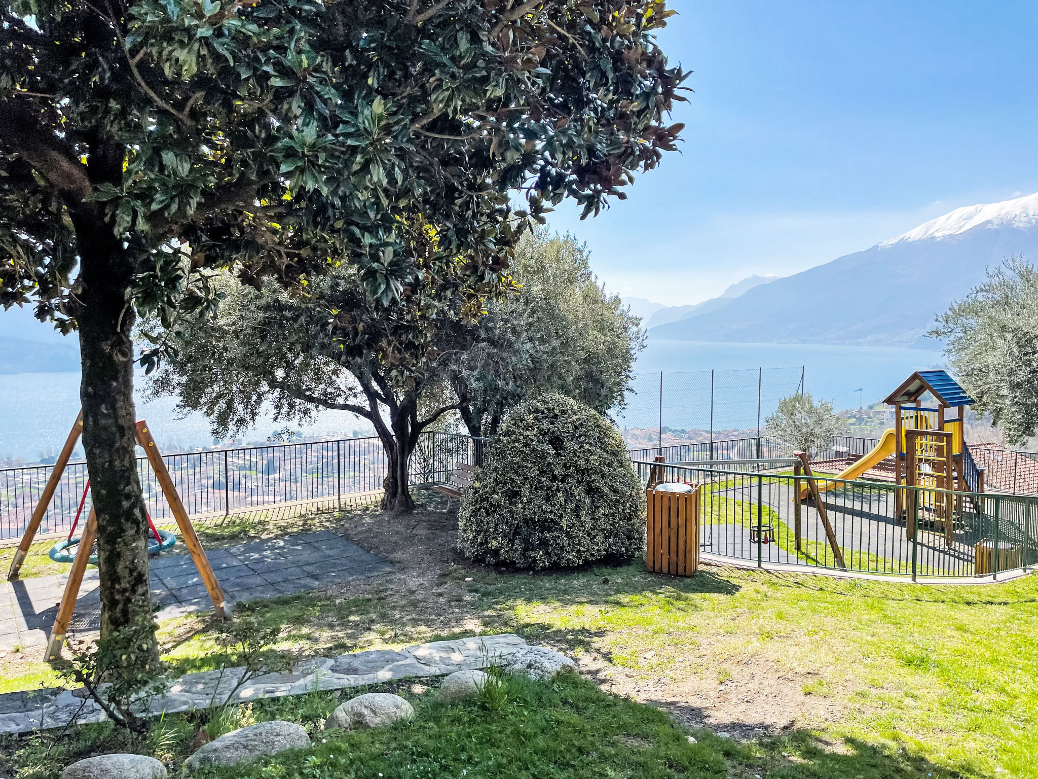Casa Luna' Wohnung mit Wasserblick