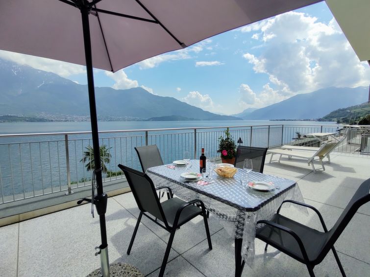 Search and Stay destination Gera Lario, Lombardia - Italy from AU$ 291. Orchidea (GLA126)