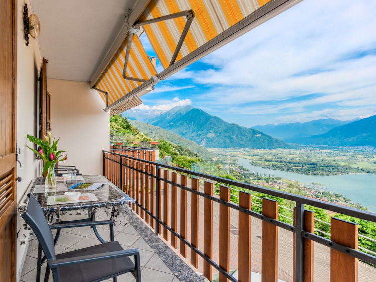 Appartement met meerzicht in Gera Lario voor 6 personen in Gera Lario