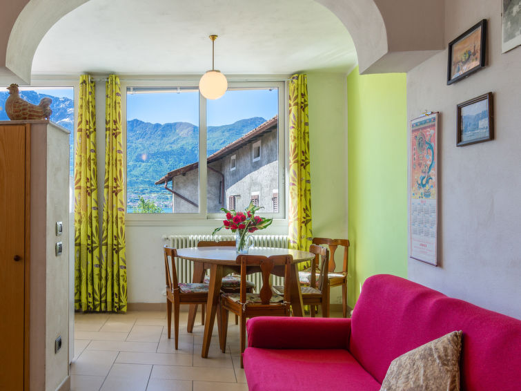 Search and Stay destination Gera Lario, Lombardia - Italy from AU$ 232. Elisabetta (GLA115)