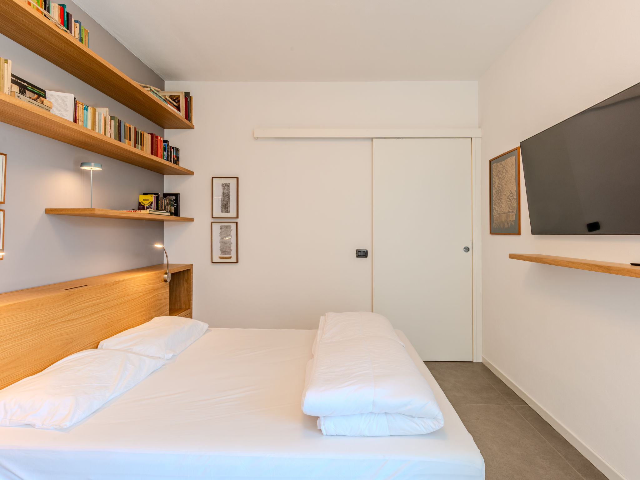 Flat 1-Inside