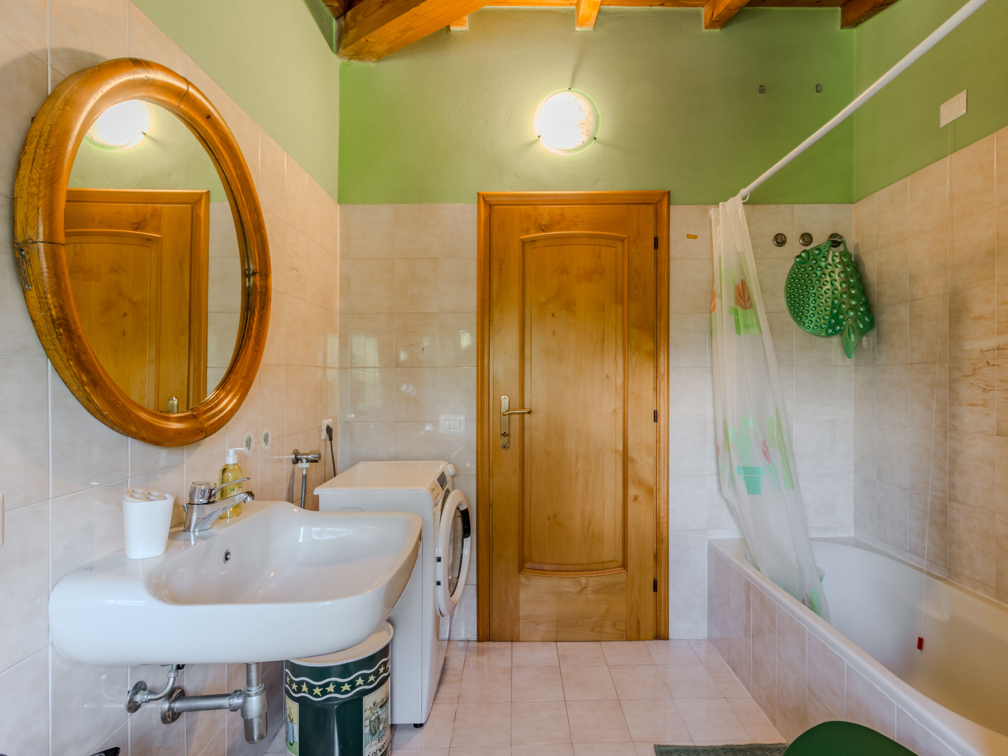 Bathroom / Wellness