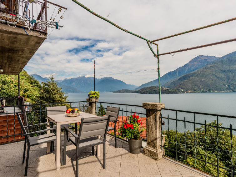 Ferienhaus in Musso (Italien) und 1 Hund erlaubt