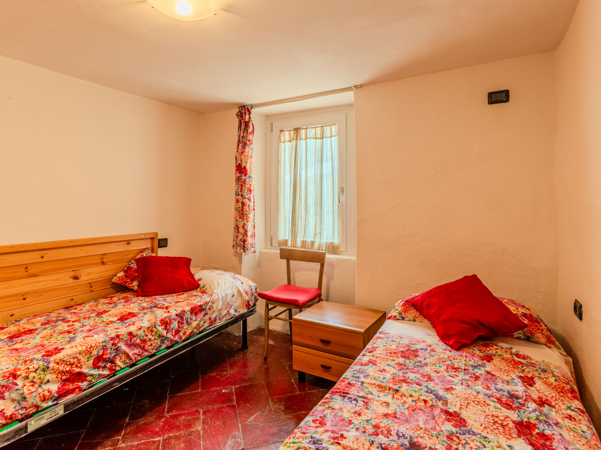 Borgo Antico-Inside