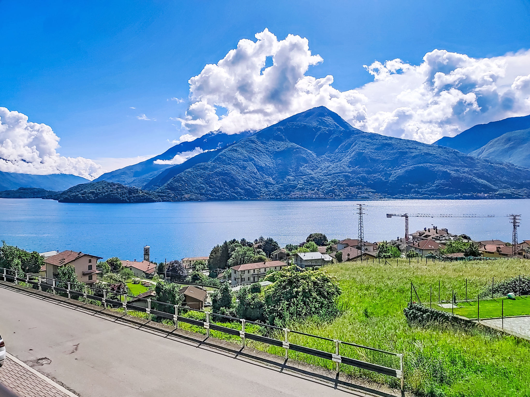 Riflessi del Lario - Buiten