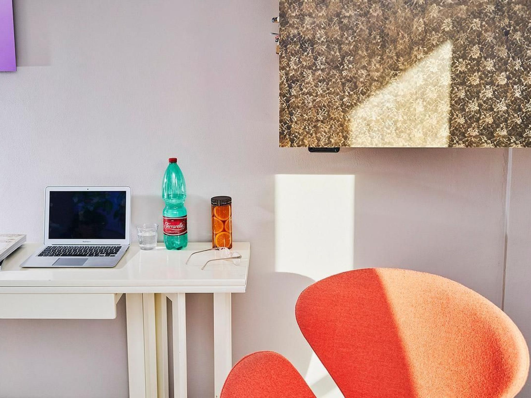 Little Paradise-Inside