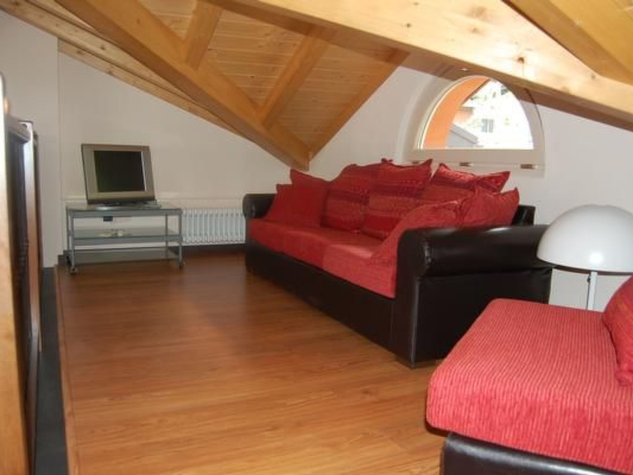 Rustikales Haus in ruhiger Lage mit  Seesicht-Binnen