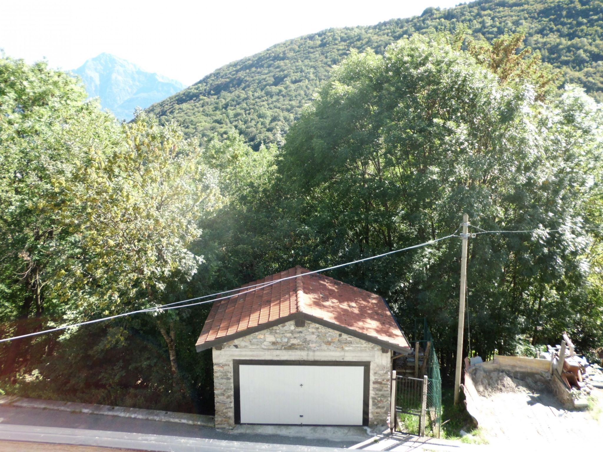 Kleine Perle im Livo-Tal-Image-tags.info