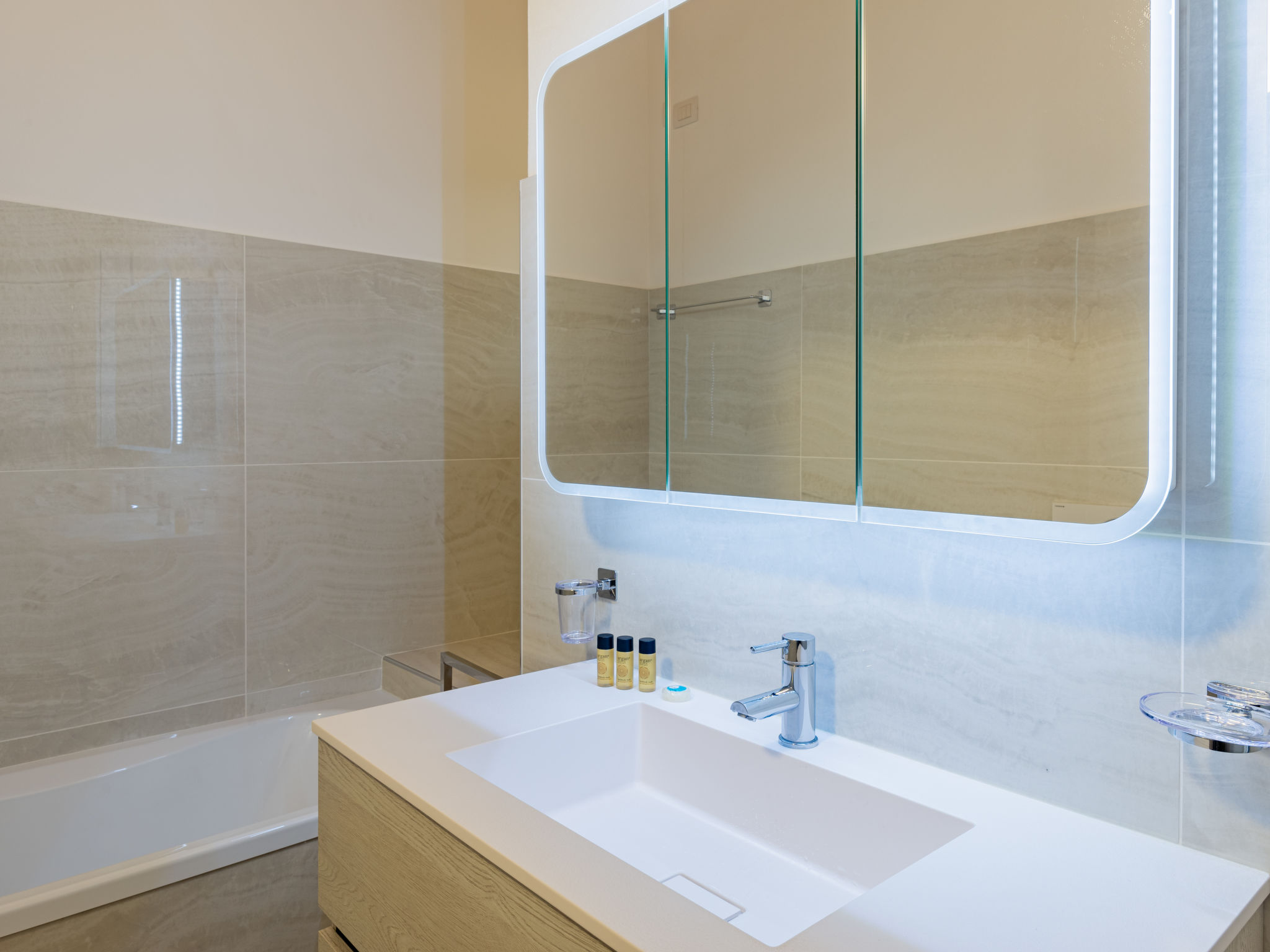 Photo of Luxury House