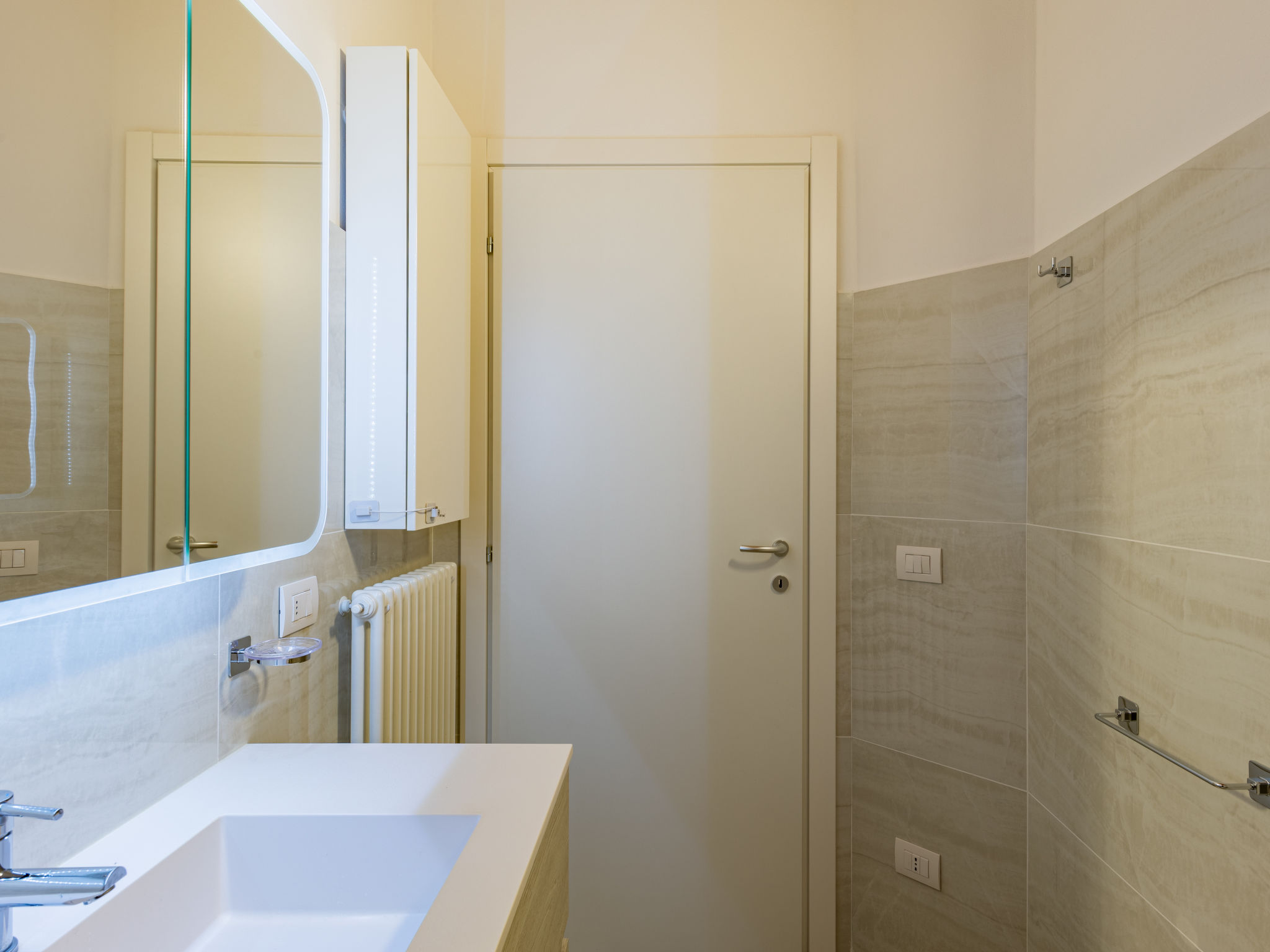 Photo of Luxury House