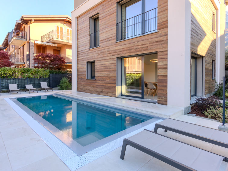 Search and Stay destination Colico, Lombardia - Italy from AU$ 1,192. Uliveto