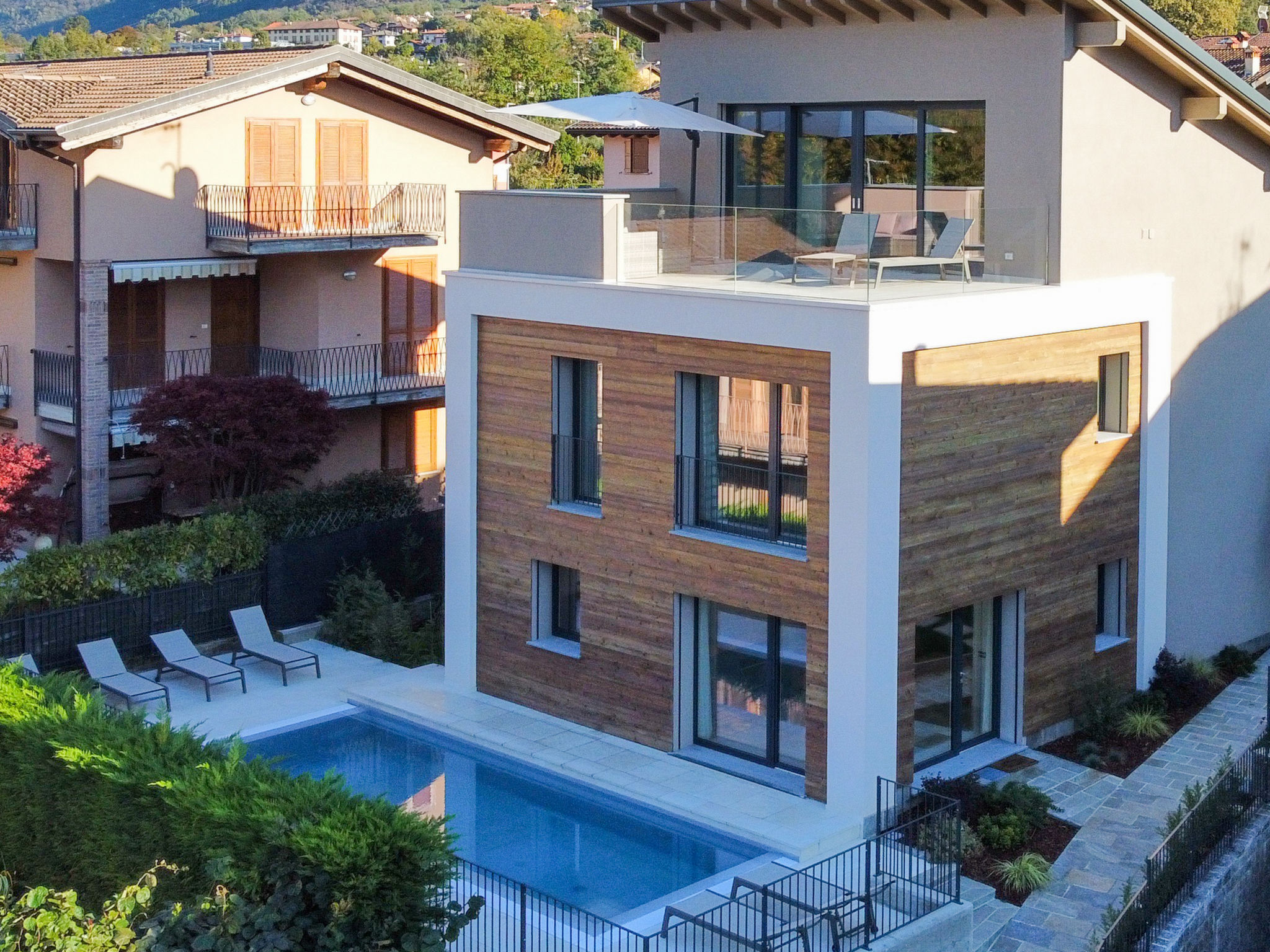 Vakantiehuis met privé zwembad in Colico (Italië) voor 10 personen