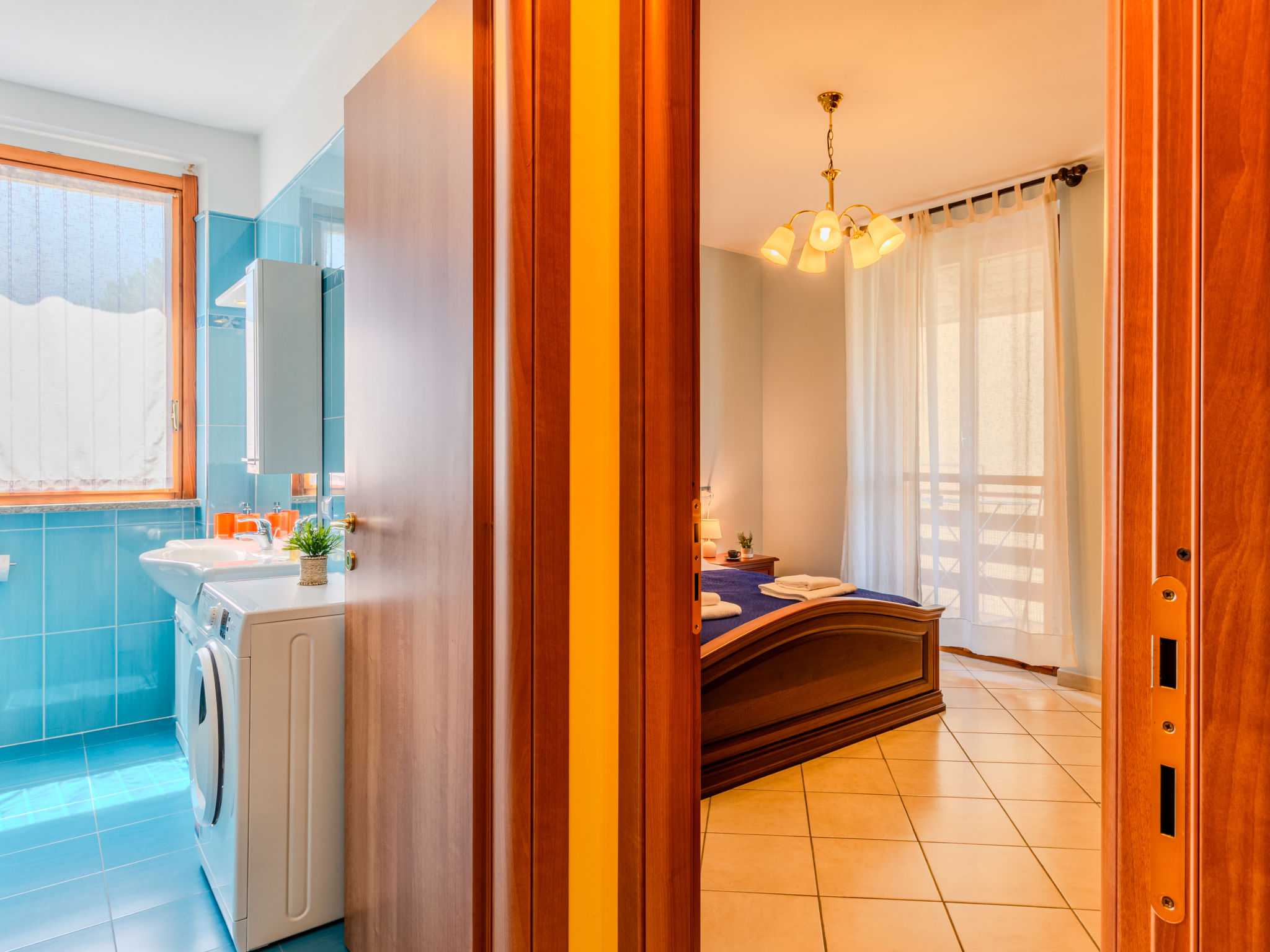 Miralago Guest House-Inside