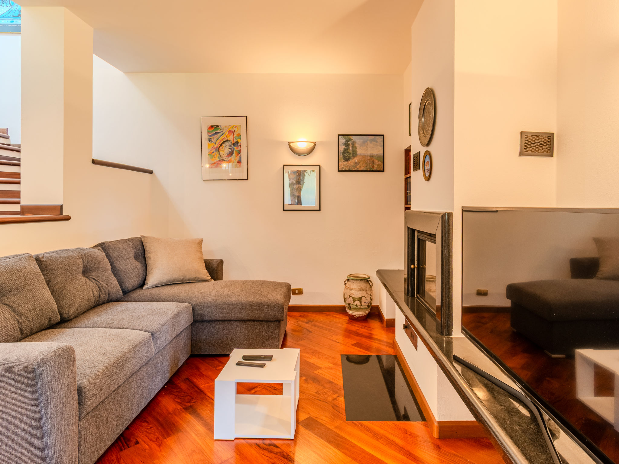 Casa Alessio-Binnen
