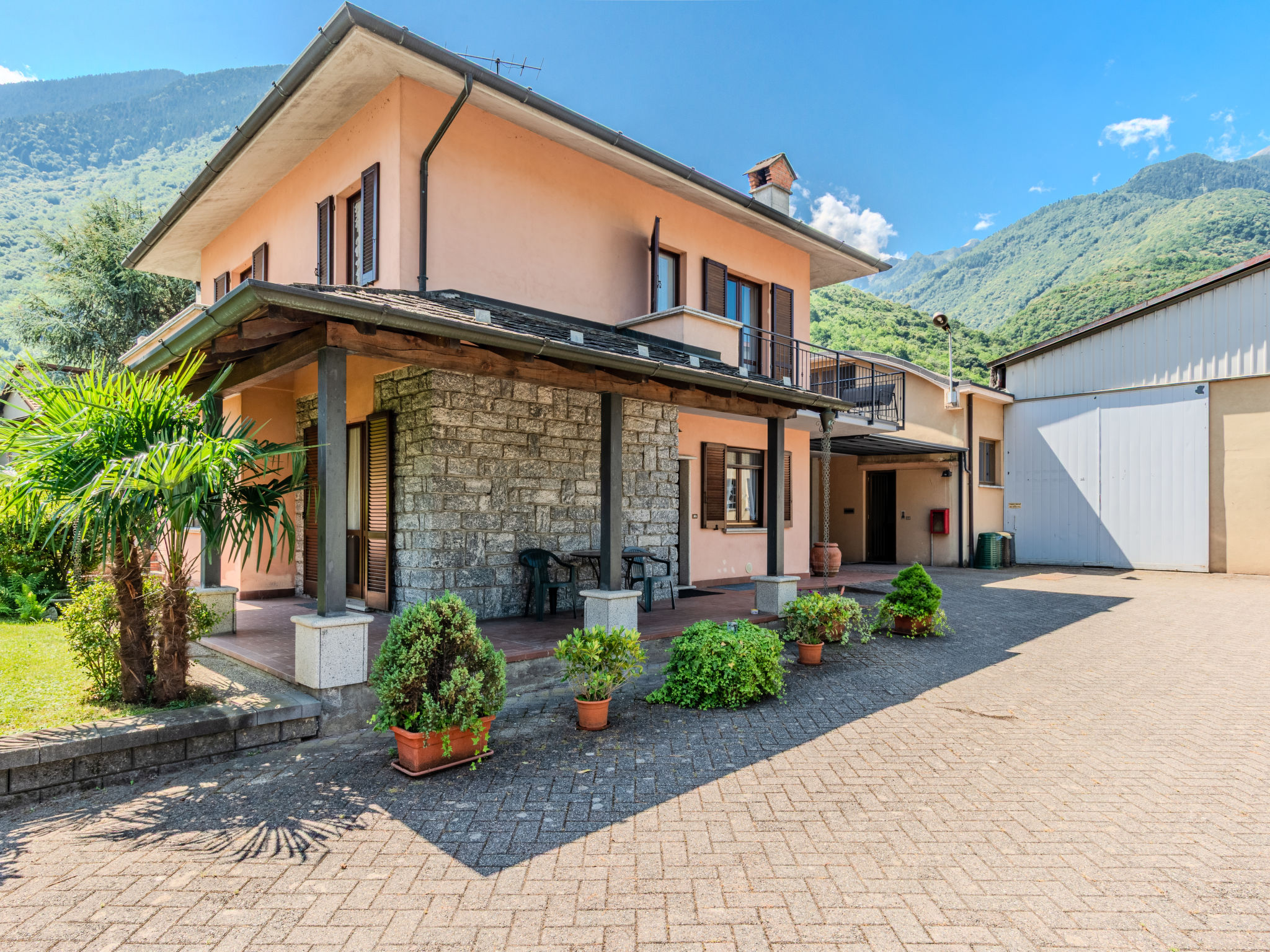 Casa Alessio-Buiten