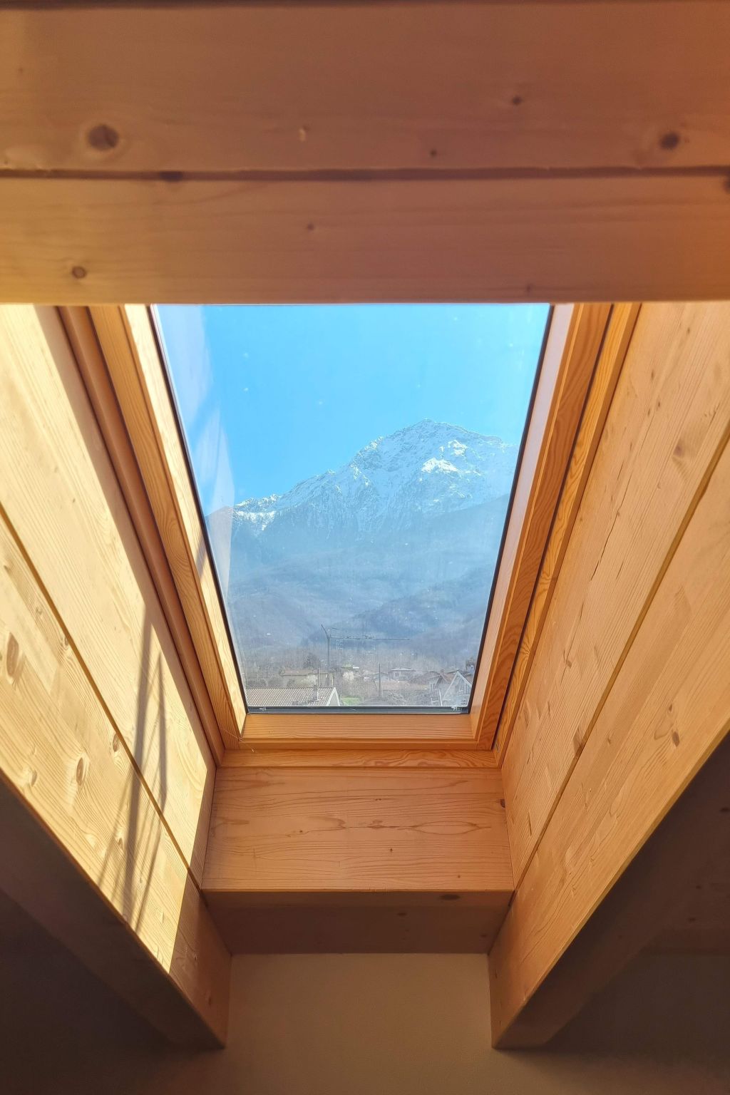 LoSteLaDa-Image-tags.info