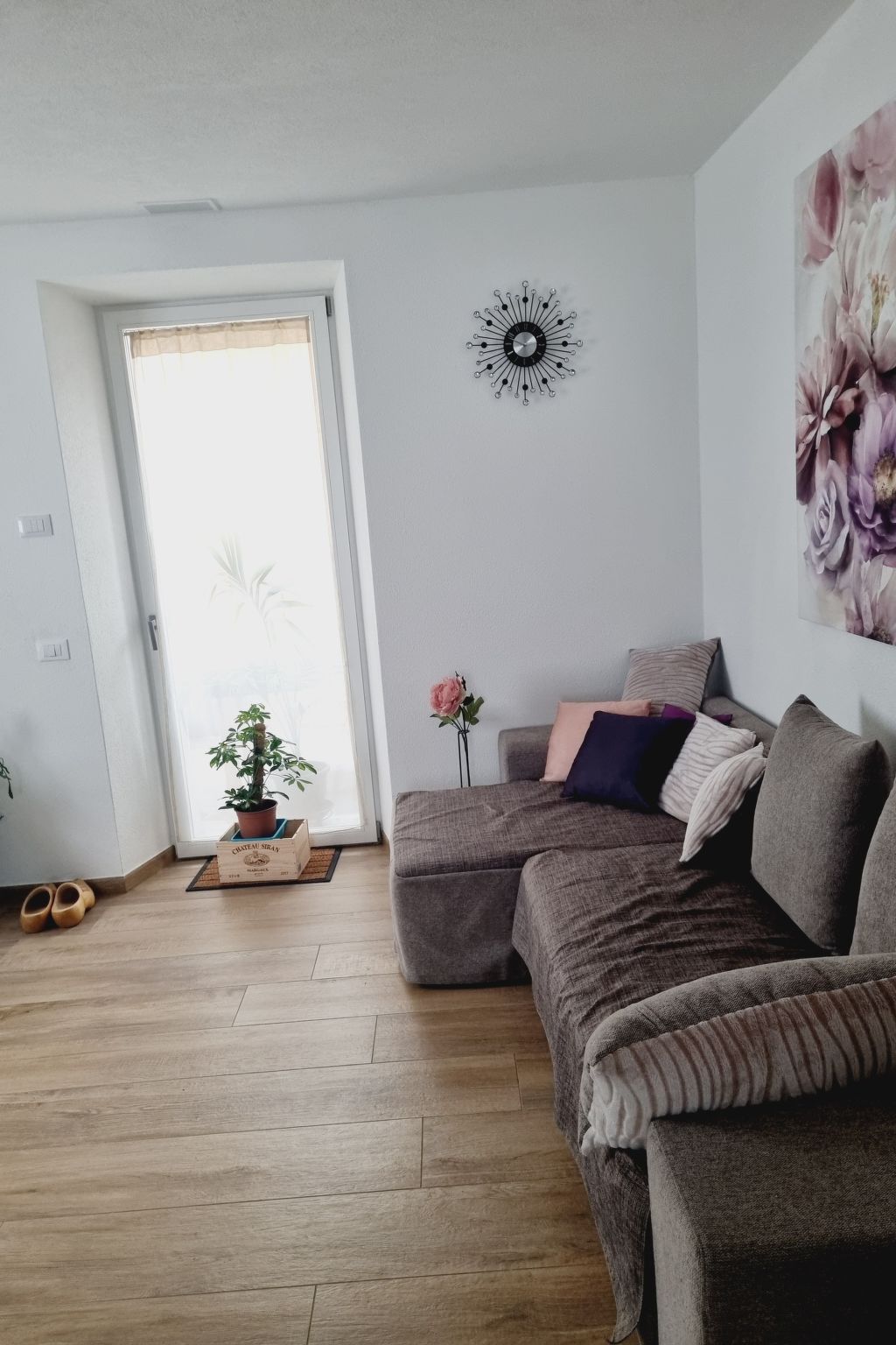 LoSteLaDa-Image-tags.info