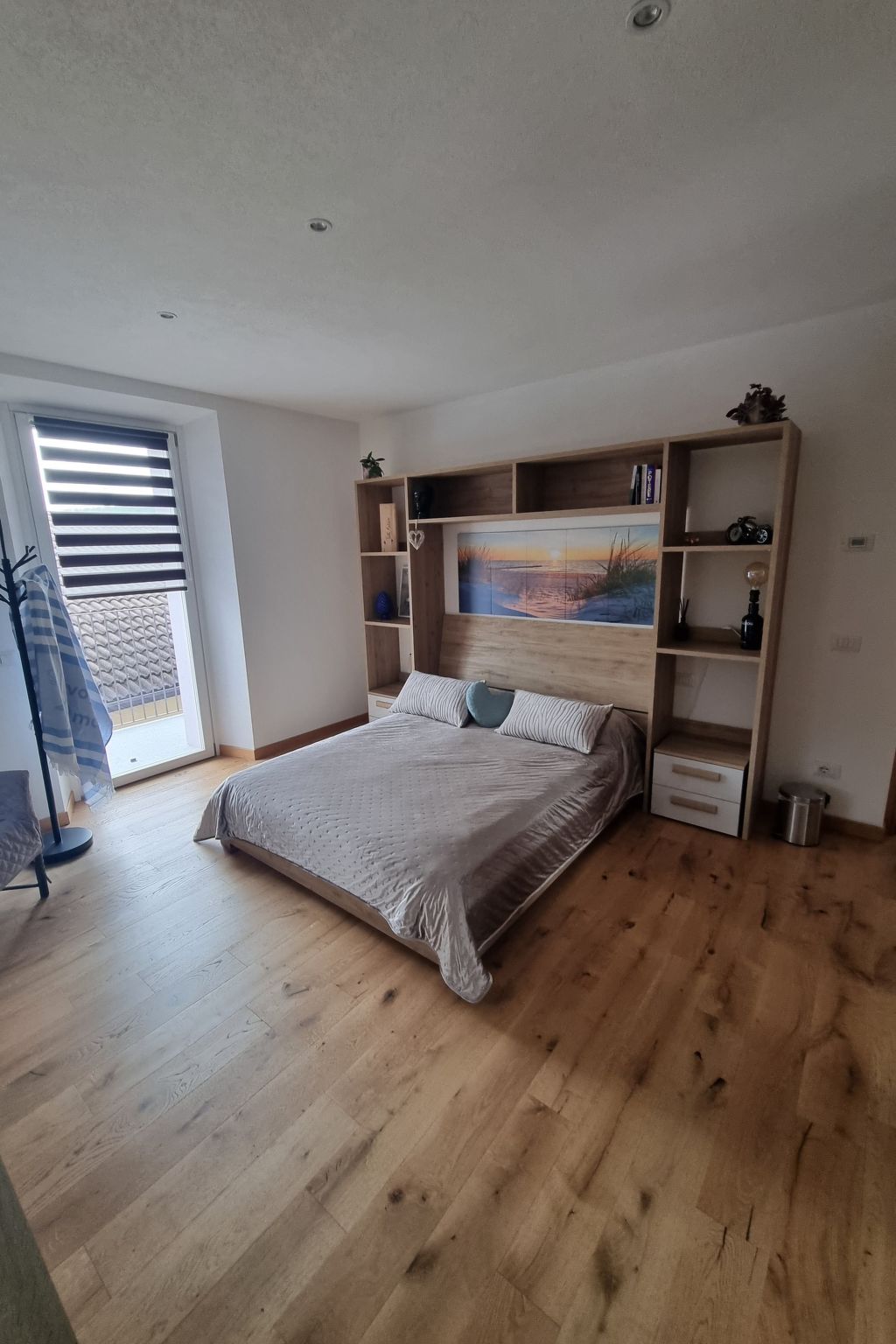 LoSteLaDa-Image-tags.info