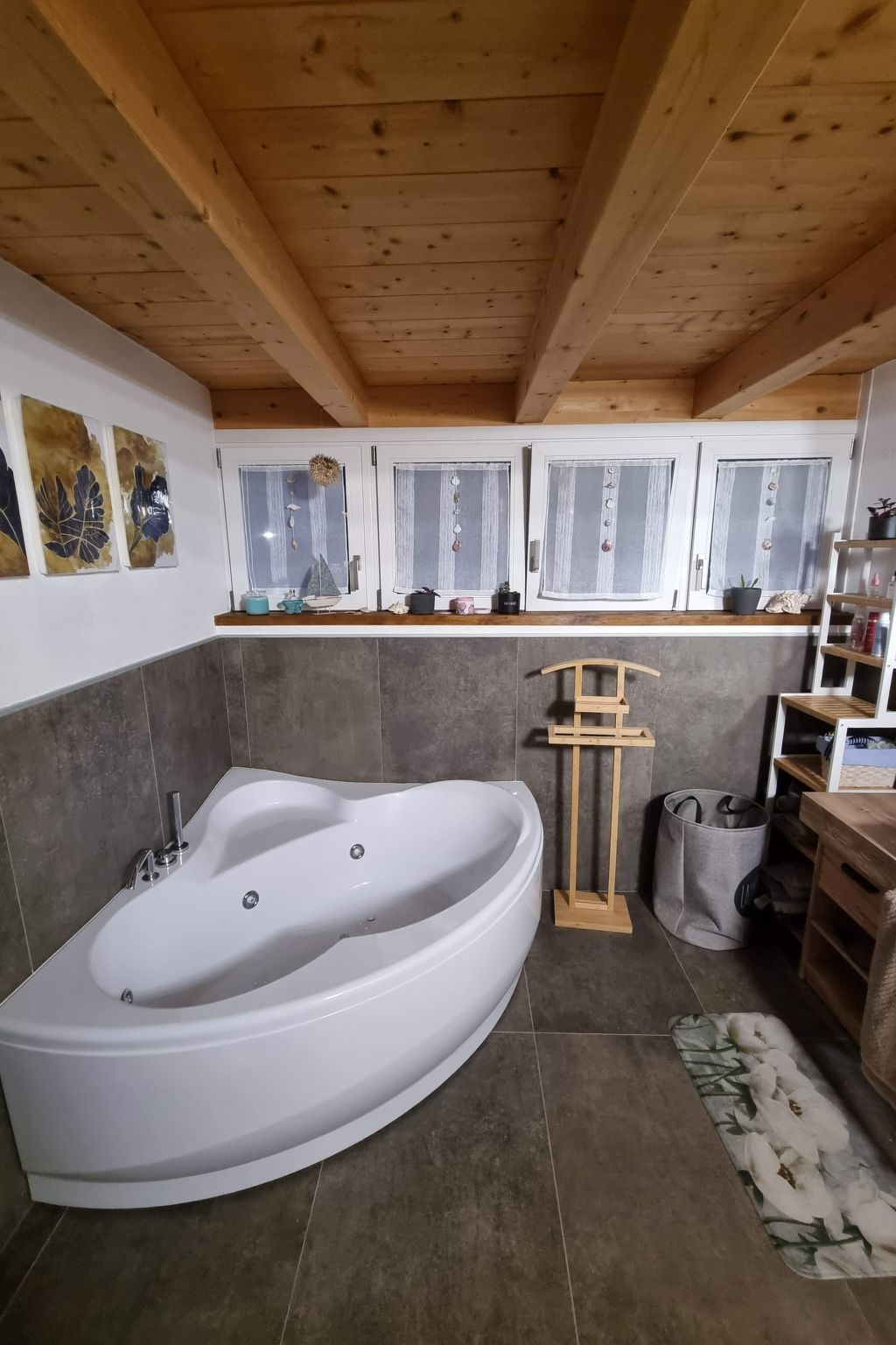 LoSteLaDa-Image-tags.info