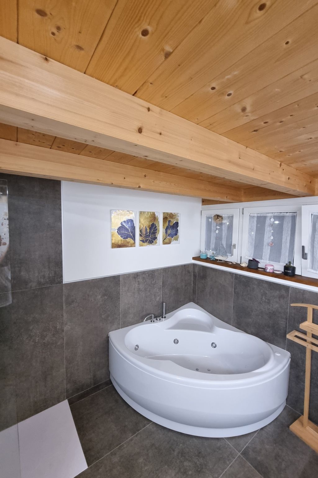 LoSteLaDa-Image-tags.info