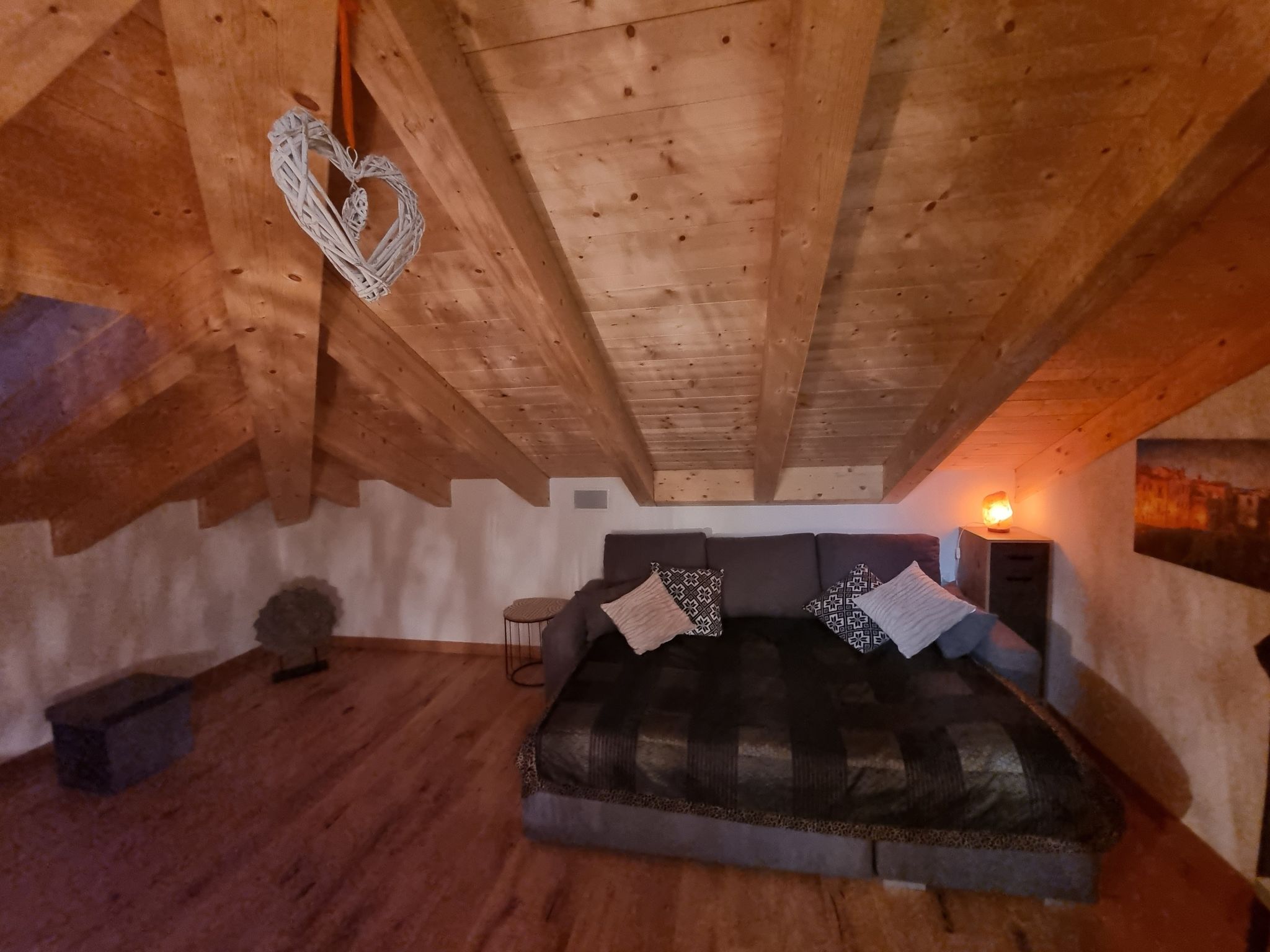 LoSteLaDa-Image-tags.info