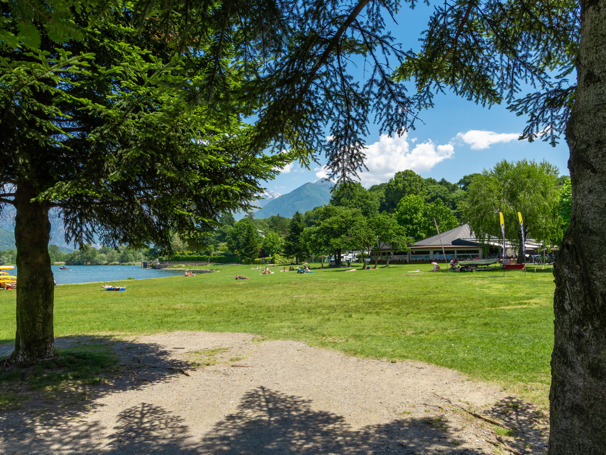 Dani - Umgebung