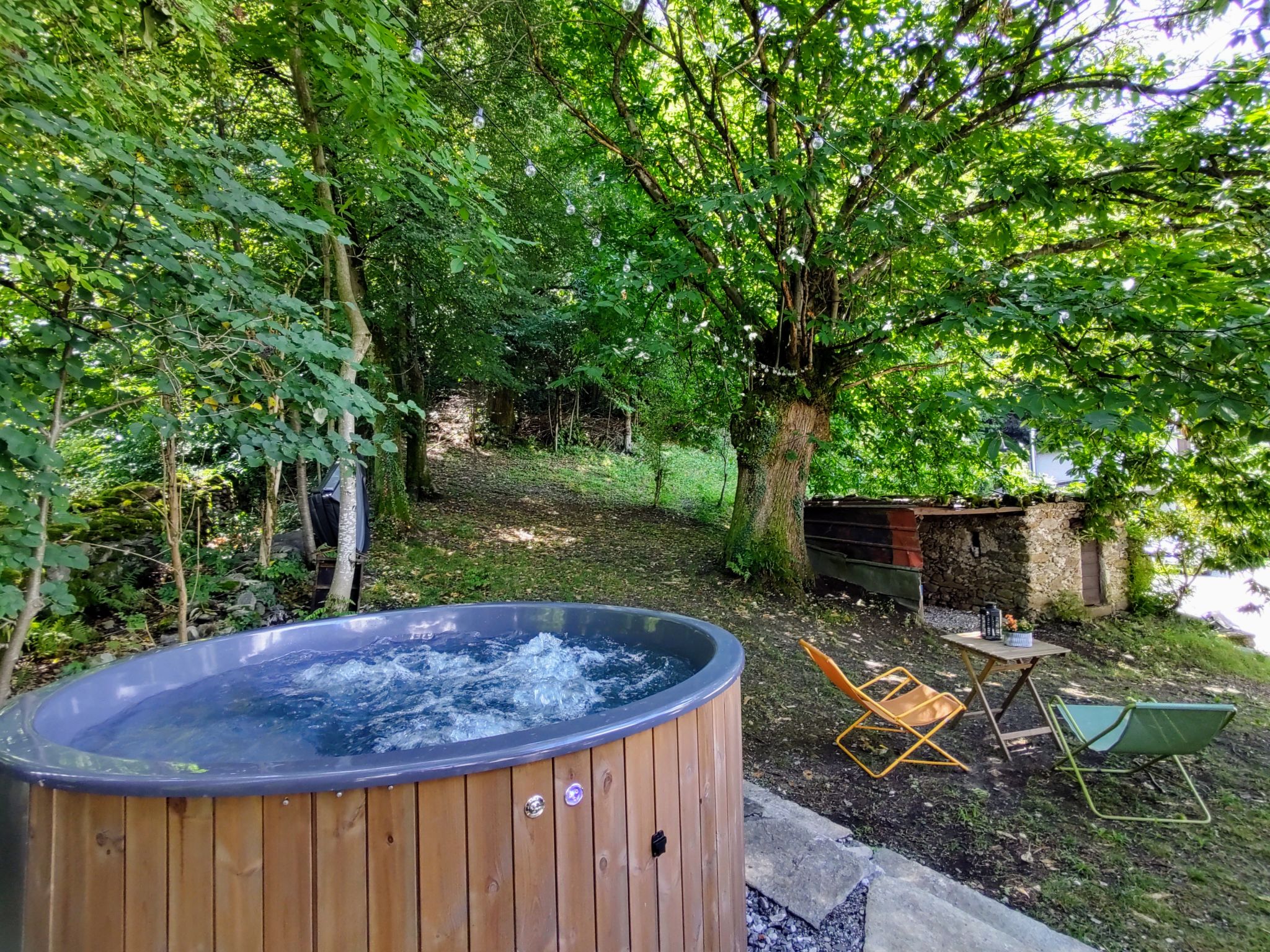 Umbi - Buiten