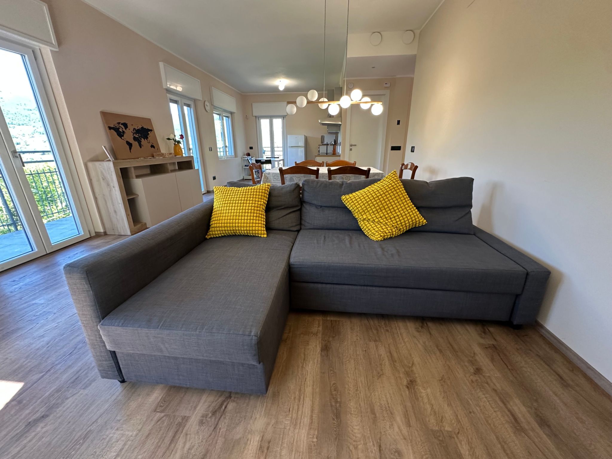 Das Quiet Corner Apartment - Comer See-Image-tags.info