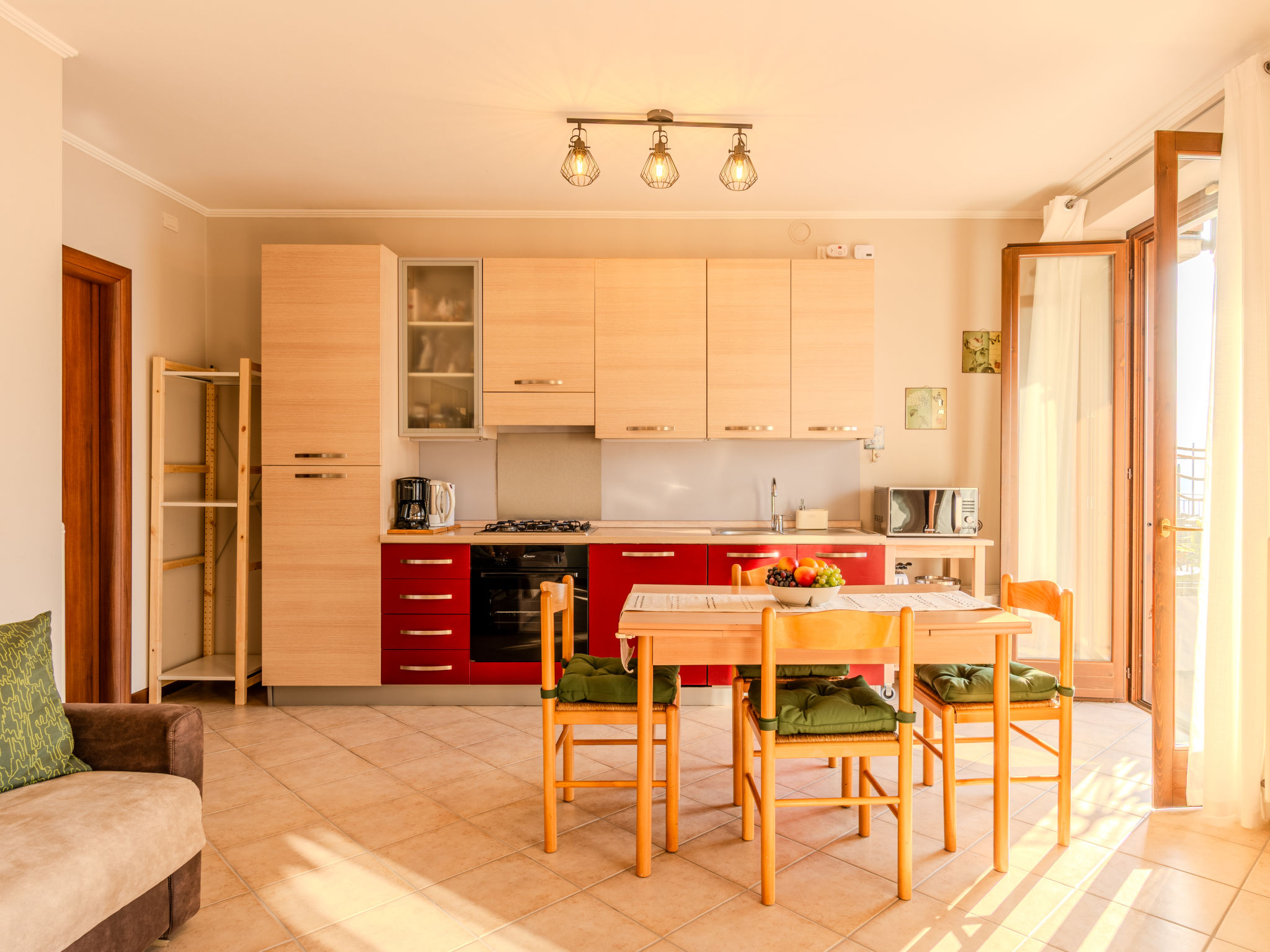 Appartement Paníco – Cuisine et coin repas, photo 6 sur 27