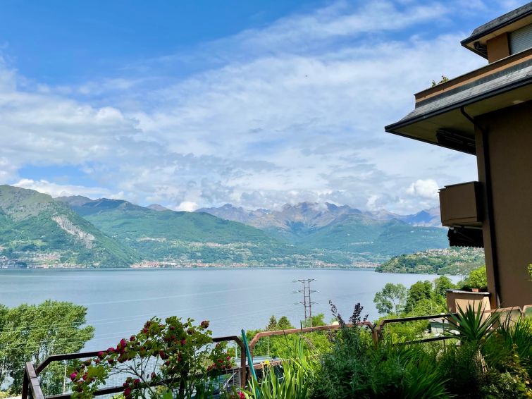 Search and Stay Destinations. Vacation Rentals in Dorio, Province of Lecco - Lombardy - Italy