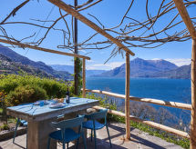 Holiday home Oro del Lario